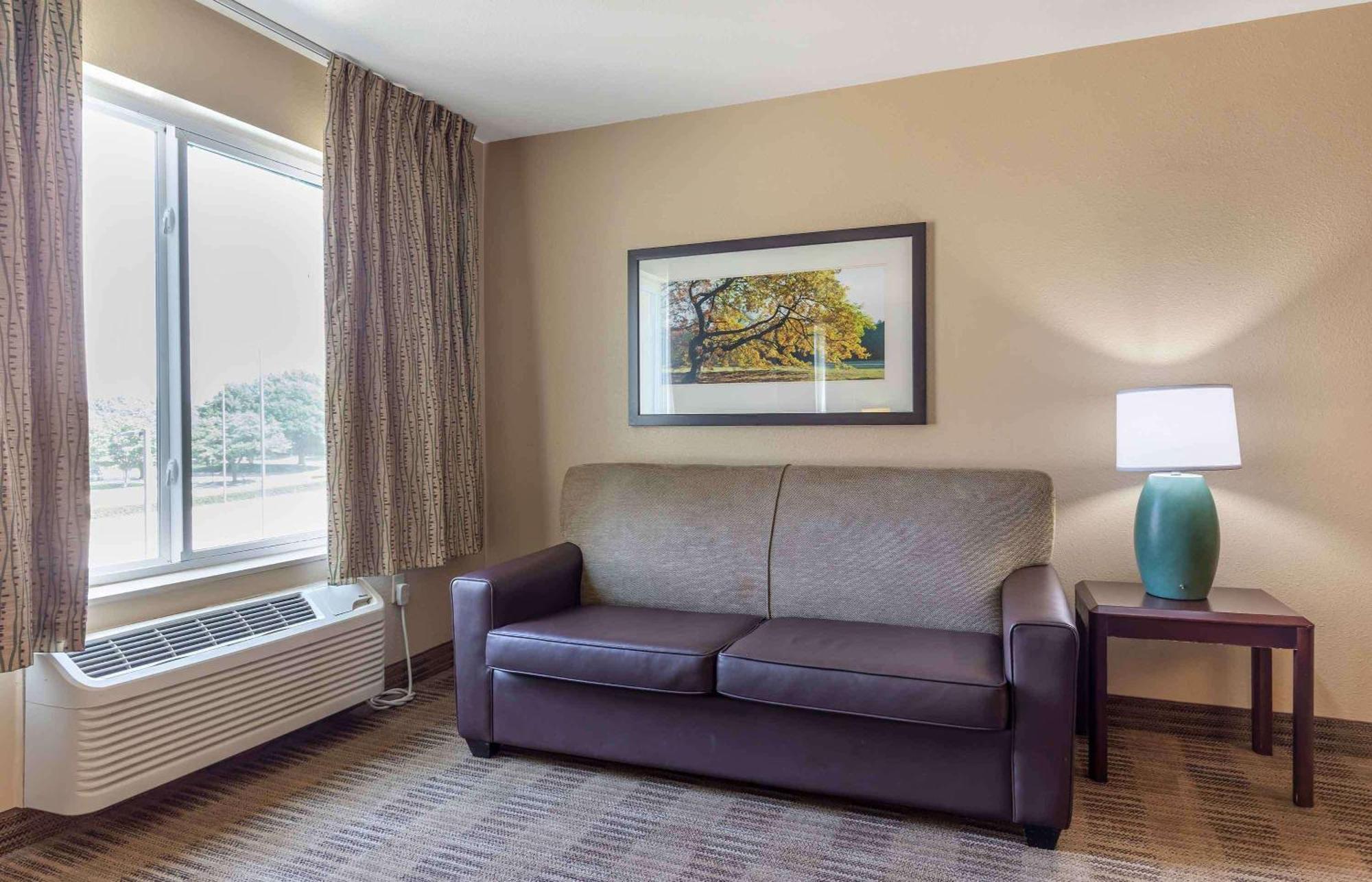 Extended Stay America Select Suites - Atlanta - Cumberland Mall Smyrna Eksteriør bilde