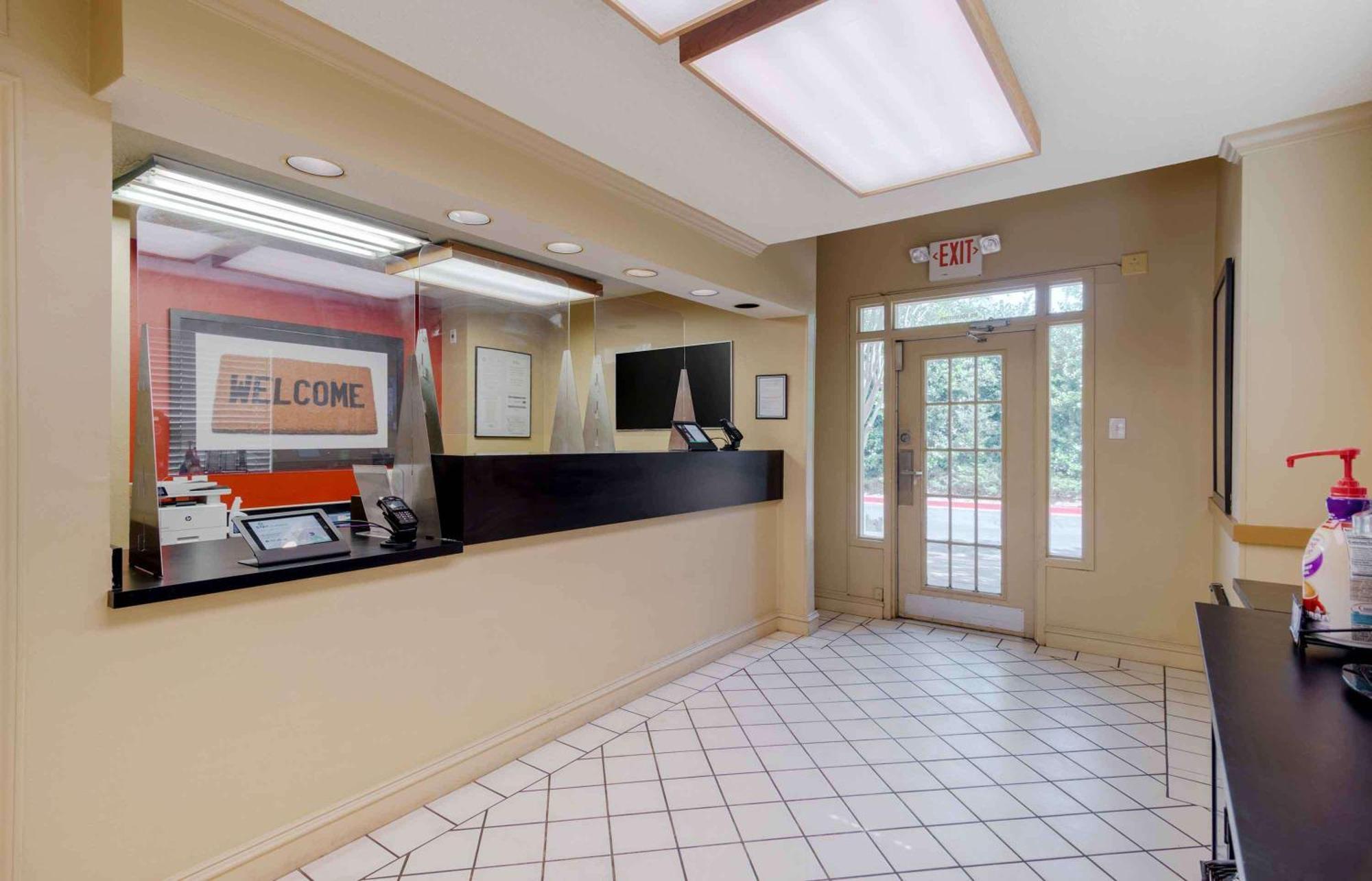 Extended Stay America Select Suites - Atlanta - Cumberland Mall Smyrna Eksteriør bilde